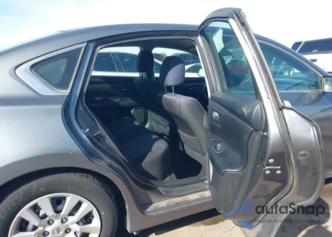 2016 Nissan Altima 2.5/2.5 S/2.5 Sl/2.5 Sr/2.5 Sv из США, поврежденный, VIN 1N4AL3AP6GN362068